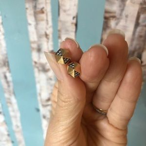 Harwell Godfrey hexagonal pyramid diamond 18K post earrings